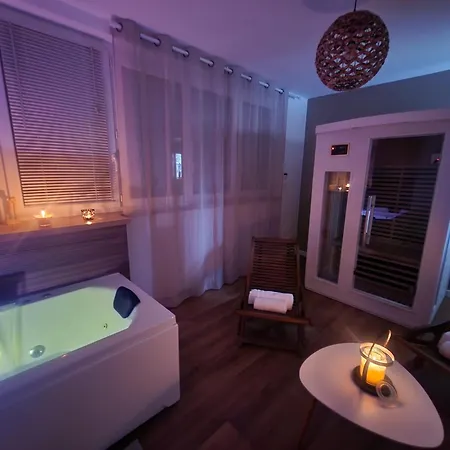 Evasion Urbaine - Balneotherapie - By La Caenciergerie Apartment *